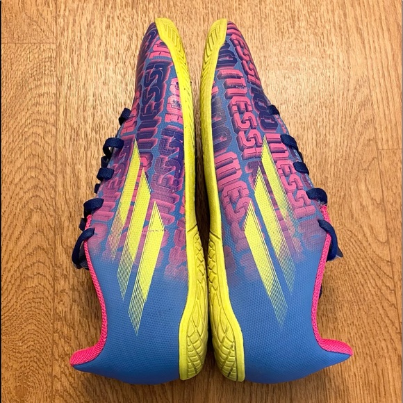 Adidas Shoes. - Picture 4 of 6